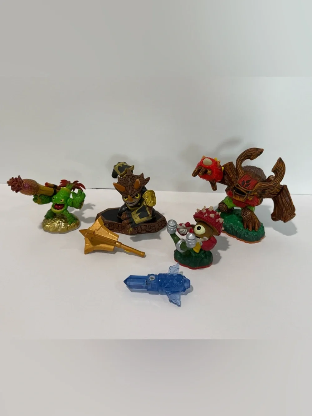 Skylanders- Eon’s Elite Zook, Giants Tree Rex, Trip Tip Sensei, Shroomboom - Picture 1 of 1